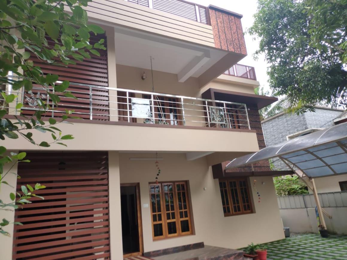 Keralan Homestay Alappuzha Exterior foto
